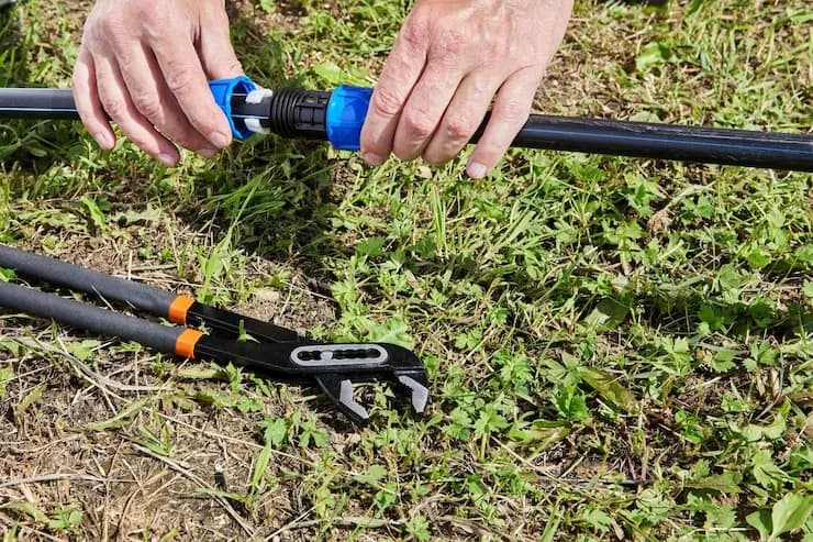 Sistema de riego en jardín
